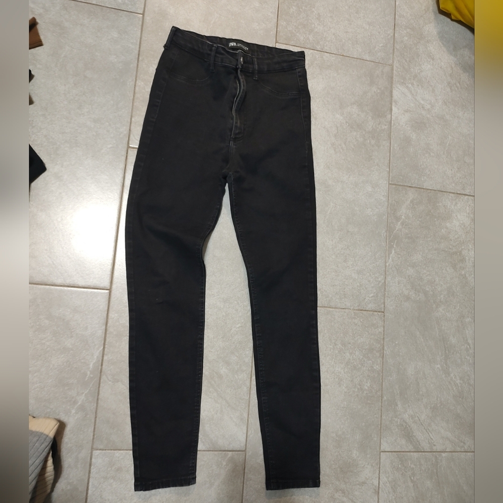 Zara Charcoal High-Rise Jeans